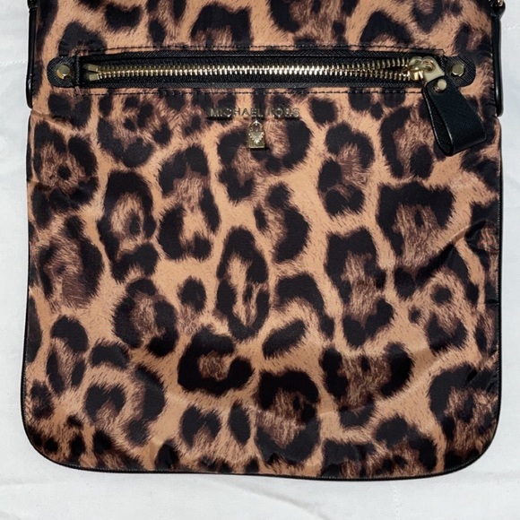 MK shoes w matching bag - Picture 4 of 6